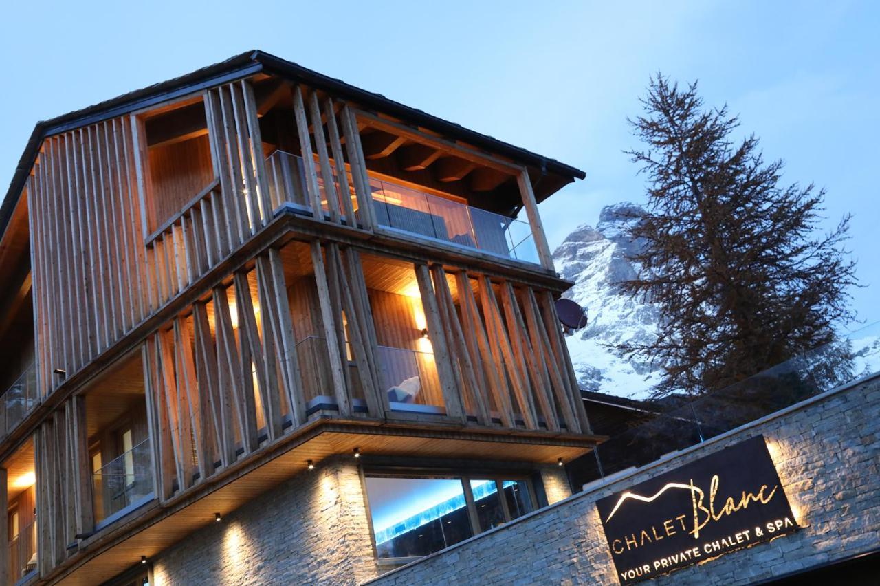 Chalet Blanc Cervinia Bed and Breakfast Breuil-Cervinia Exteriör bild
