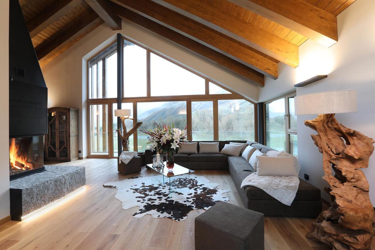 Chalet Blanc Cervinia Bed and Breakfast Breuil-Cervinia Exteriör bild