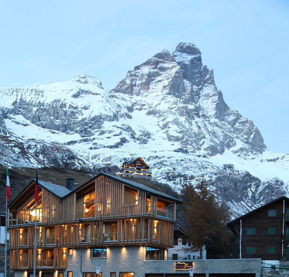 Chalet Blanc Cervinia Bed and Breakfast Breuil-Cervinia Exteriör bild