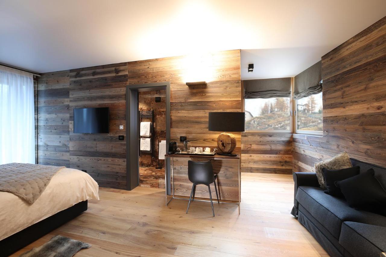Chalet Blanc Cervinia Bed and Breakfast Breuil-Cervinia Exteriör bild